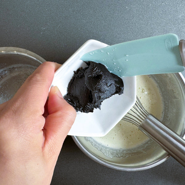 adding the black sesame paste