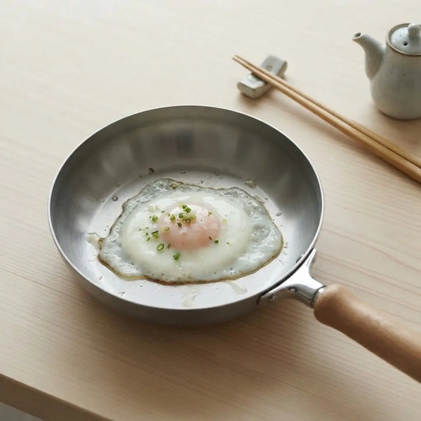 Chitose Iron Frying Pan with Wooden Handle Induction Compatible 7"