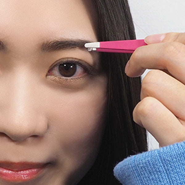 Green Bell Japanese Rounded Tip Tweezers Pink 95mm