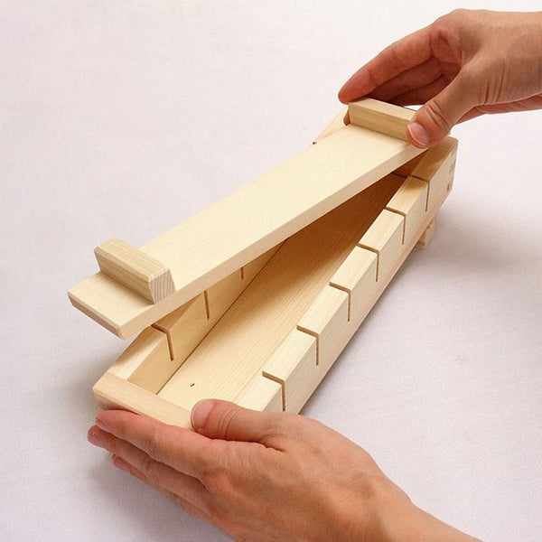 Ichihara Wooden Sushi Press Cypress Oshizushi Pressed Sushi Mold 275mm