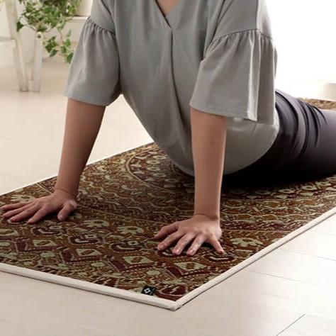 Ikehiko Igusa Rush Grass Tatami Yoga Mat Red Mandala Pattern 185cm