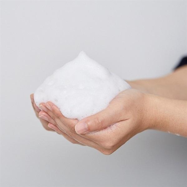 Inaho Gentle Rice Bran Facial Cleansing Bar Foaming Soap 60g