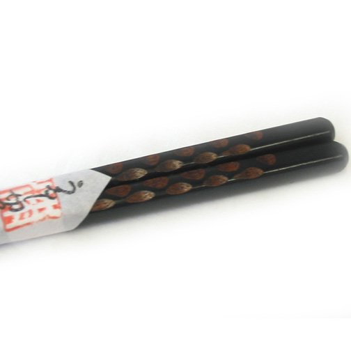 Isuke Lacquered Wooden Japanese Chopsticks Traditional Design