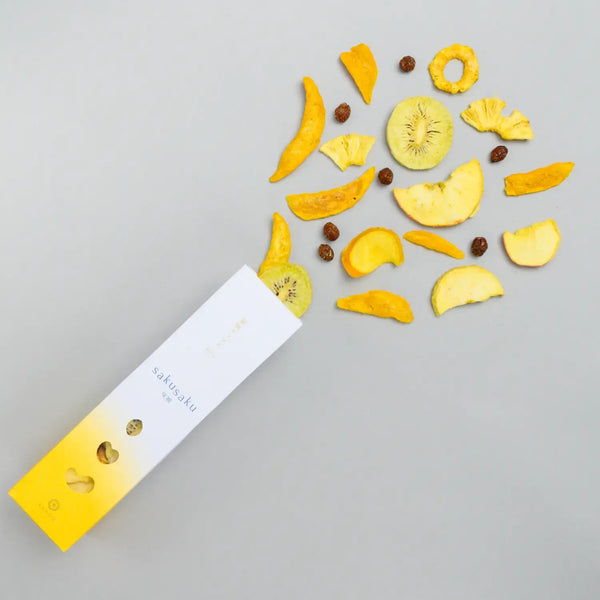 Kahou Sakusaku Assorted Fruit Chips Crispy Snacks (7 Types) 50g