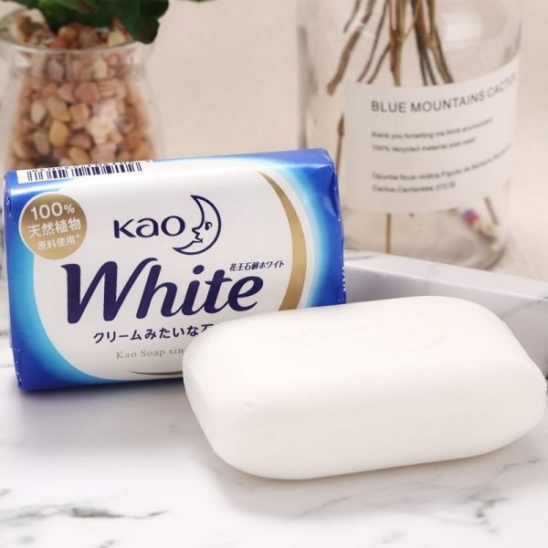 Kao White Body Bar Soap Rich Creamy Lather Moisturizing Bath Soap 130g