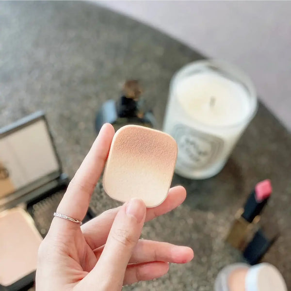 Koh Gen Do Maifanshi Gloss Film Foundation Powder Concealer SPF30 PA+++ 9g