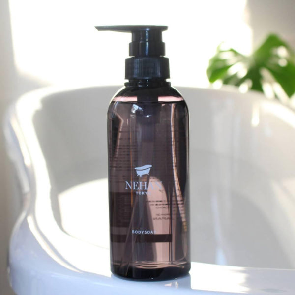 Nehan Tokyo Gentle Body Soap Refreshing Pomegranate Scent 400ml