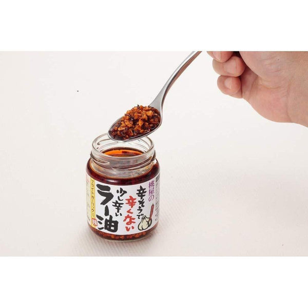 Momoya Rayu Chili Oil with Fried Garlic Umami Topping 110g