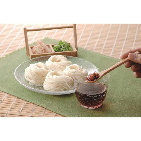 Momoya Rayu Chili Oil with Fried Garlic Umami Topping 110g