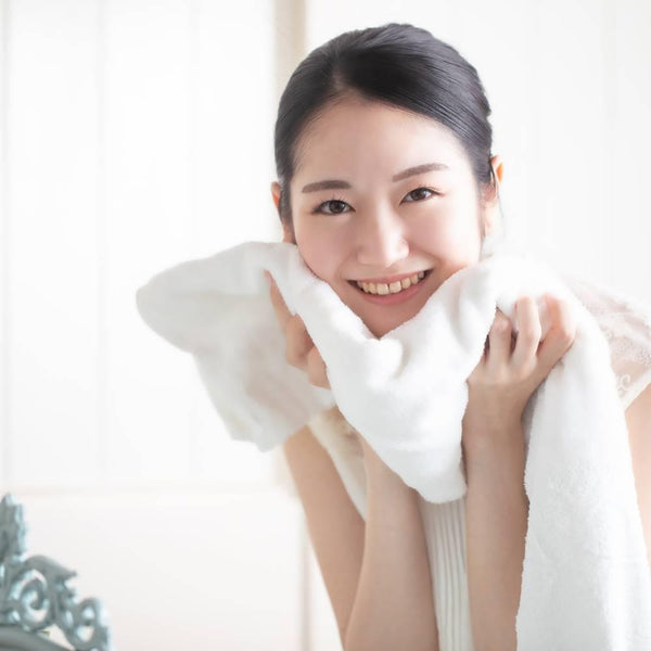 Son Bahyu Japan Horse Oil Bar Soap Fragrance-Free 85g