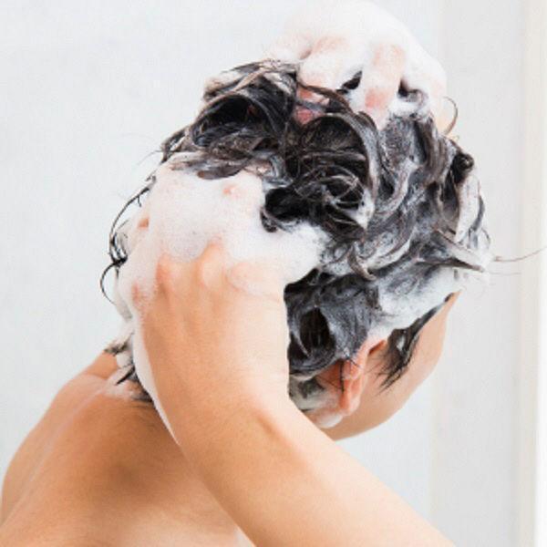 ULOS Medicated Scalp Shampoo for Dandruff and Sweat Odor 300ml