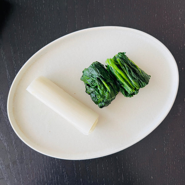 buta no kakuni garnishes