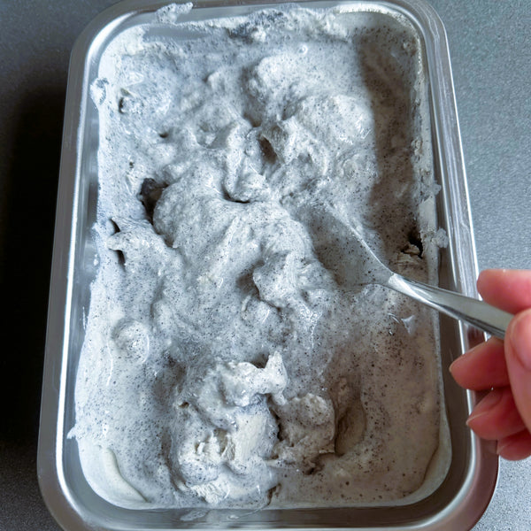 mixing the black sesame ice cream