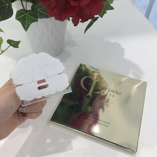 Clé de Peau Beauté Éclaircissant Intensif Face Mask 6 ct.