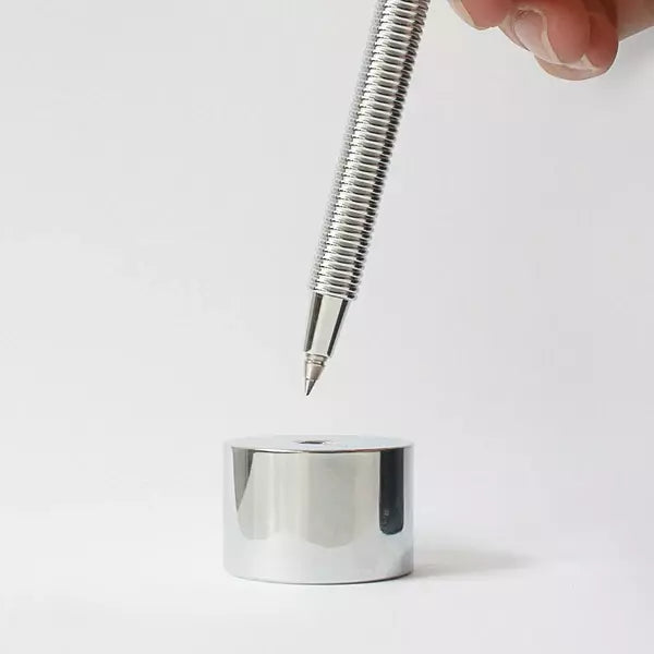 Delight Labo Igarashi Takenobu Standing Ballpoint Pen Silver