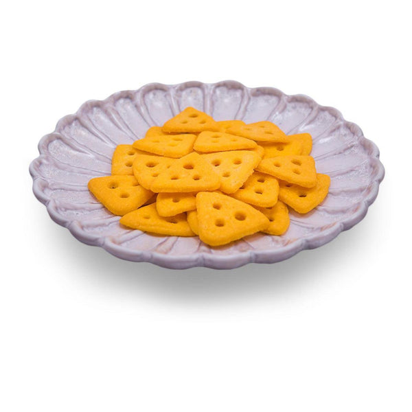 Glico Cheeza Cheddar Cheese Crackers Savory Crunchy Snack 32g