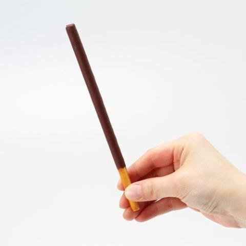 Pocky Giant Chocolate Sticks Fun Snack for Sharing16 Sticks