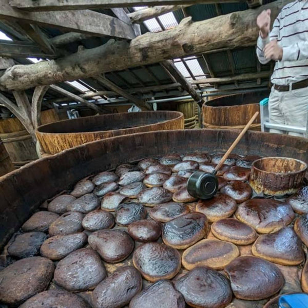 Hichifuku Organic Shirodashi Shiitake Infused Dashi Stock 360ml