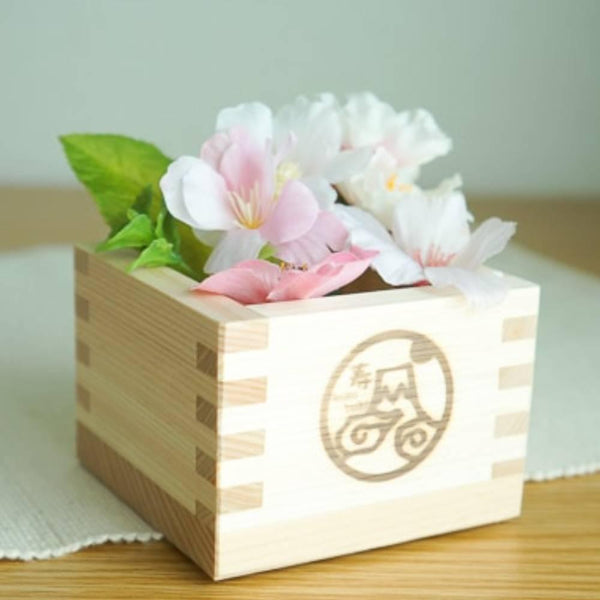 Hinoki Masu Japanese Cypress Wooden Sake Cup Mount Fuji Design
