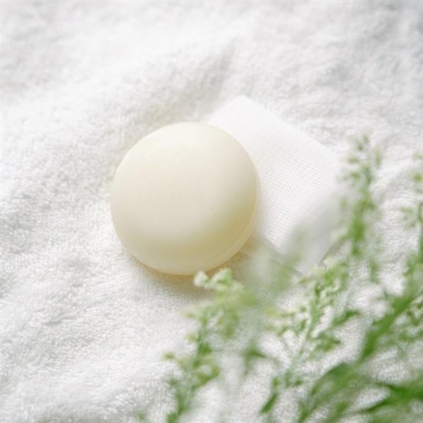 Inaho Gentle Rice Bran Facial Cleansing Bar Foaming Soap 60g