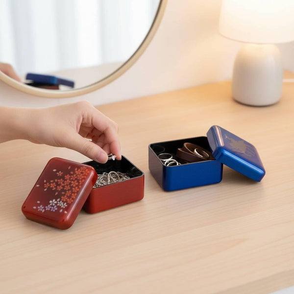 Red Lacquered Small Accessory Case Sakura Cherry Blossom Design