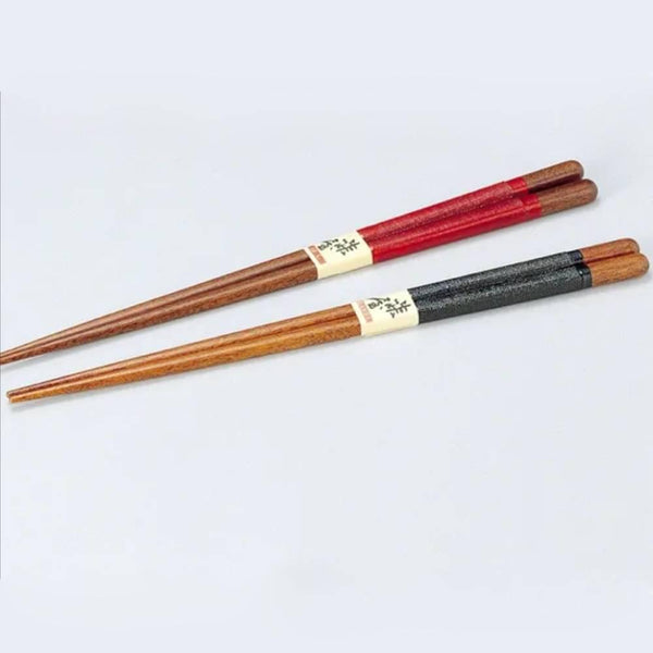 Isuke Lacquered Japanese Chopsticks In Wooden Box (Set of 2 Pairs)