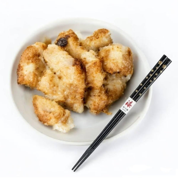 Isuke Non-Slip Lacquered Wood Japanese Chopsticks Black & Gold