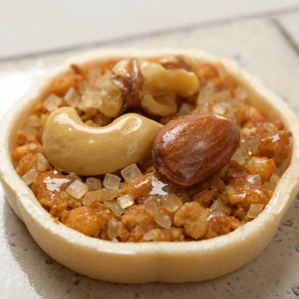 Kahou Sala Sanraku Crispy Wafer With Caramel Butter & Nuts (Pack of 10)