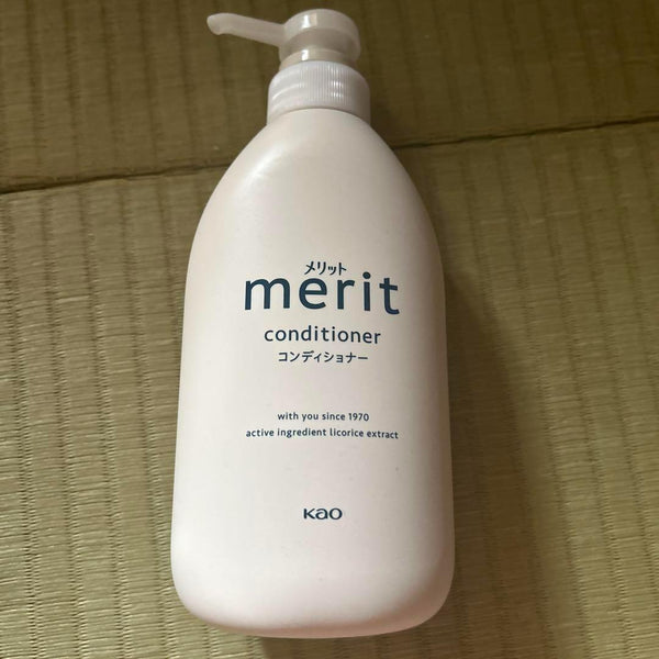 Merit Paraben-Free Conditioner For Healthy Scalp Pump Bottle 450ml