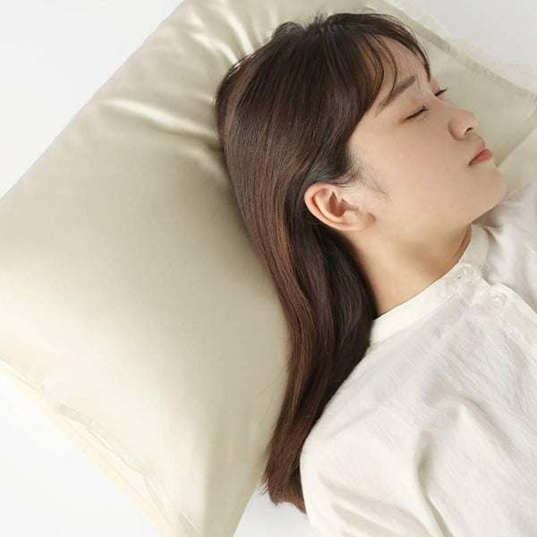 Kinuya Gentle Silk Pillowcase For Hair Protection Off White 45 x 55cm