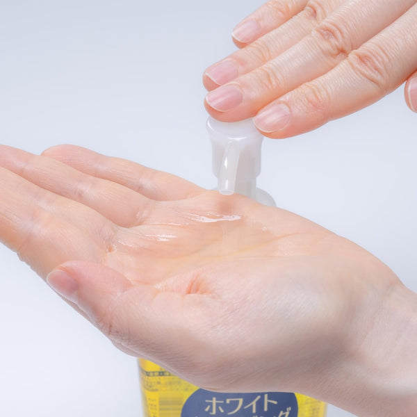 Softymo White Cleansing Oil Hydrating Makeup Remover 240ml