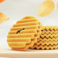 Kyo Kaori Vanilla Cream Zig Zag Sandwich Cookies