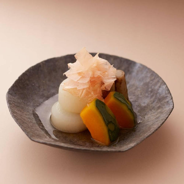 Kyuemon Shaved Dried Maguro Tuna Thinly Sliced Tuna Flakes 32g