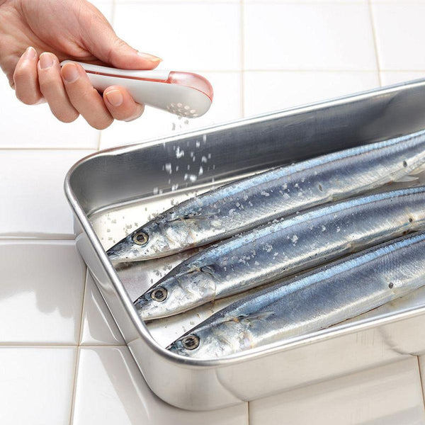 Leye Salt Shaker Teaspoon Salt Sifter Measuring Spoon LS1547