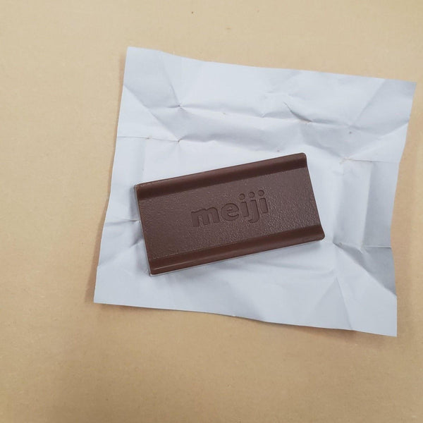 Meiji Strawberry Filled Bite Sized Chocolates 26 Pieces (Pack of 5)