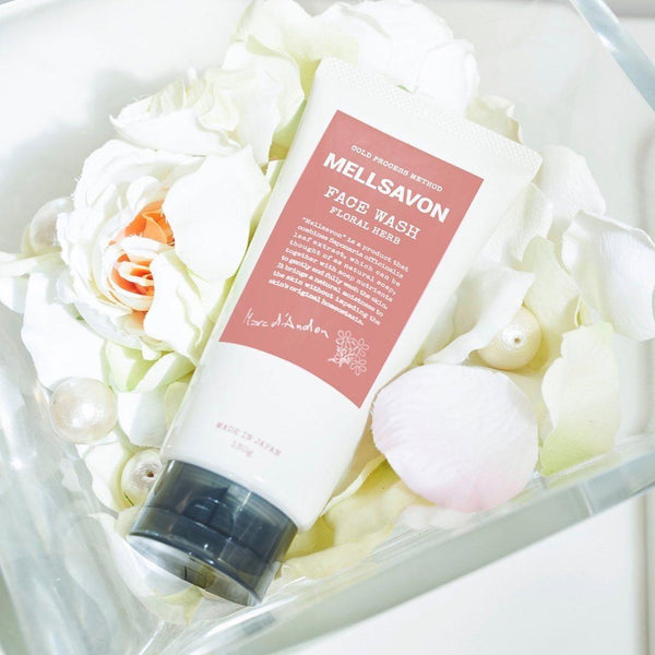 Mellsavon Floral Herb Moisturizing Face Wash 130g