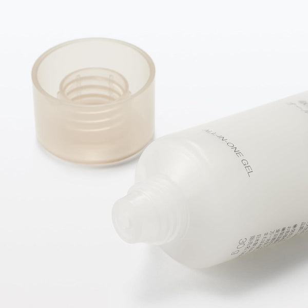 Muji Naturally Derived All-In-One Gel for Sensitive Skin 150g