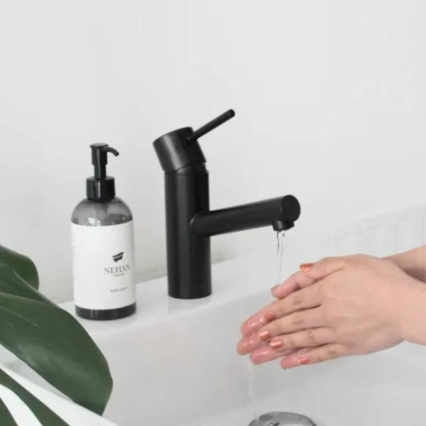 Nehan Tokyo Premium Essential Oil Hand Soap Woody Scent 240ml