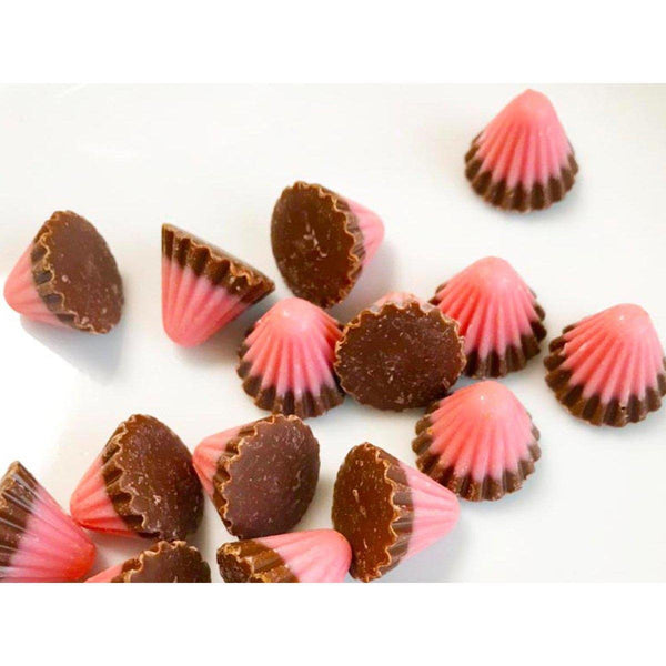Meiji Apollo Strawberry Chocolate Bite-Size Cone Chocolates 46g