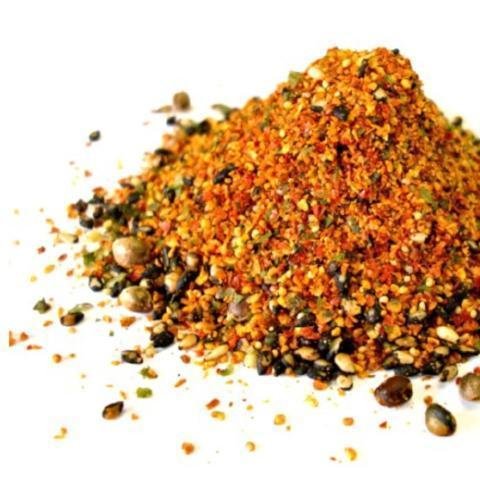 Yawataya Isogoro Shichimi Togarashi Seasoning Can 14g