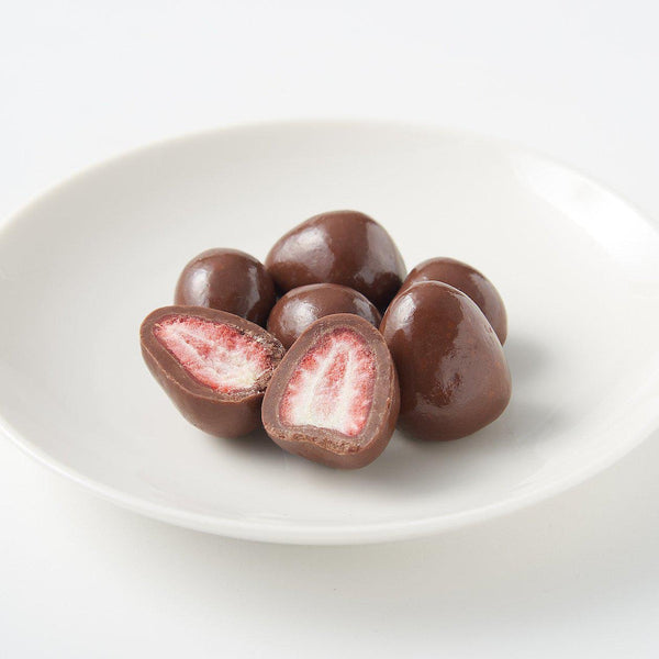 Muji Chocolate Covered Whole Freeze-Dried Strawberries 50g