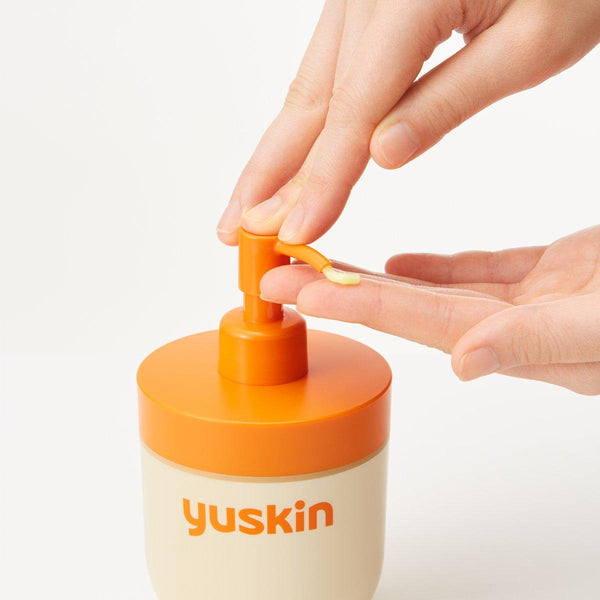 Yuskin Aa Body Cream Intensive Moisturizer for Dry Skin Non-Greasy 180g