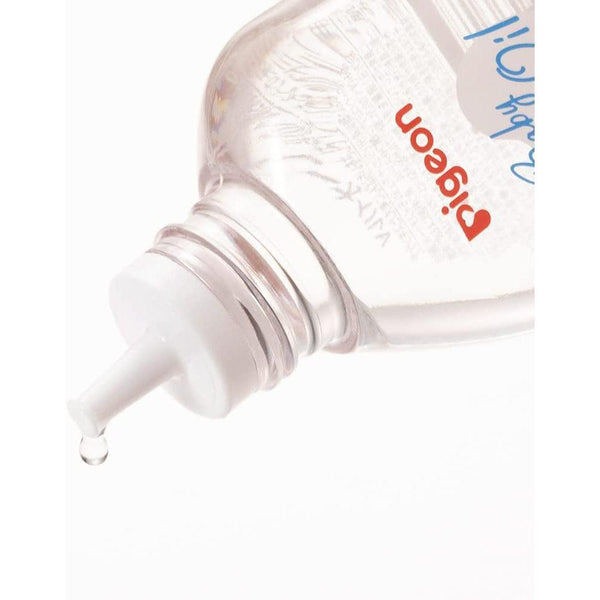 Pigeon Baby Clear Moisturizing Oil Safe Gentle for Baby Skin 80ml