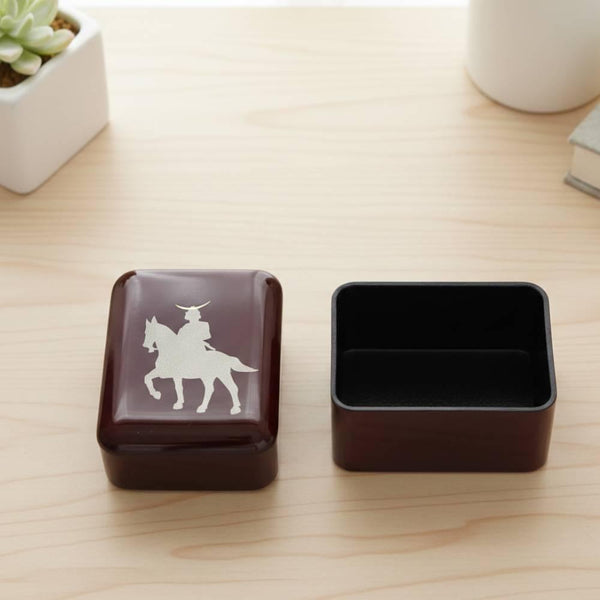 Red Lacquered Small Case Samurai on Horseback Dolls Design