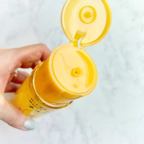 Melano CC Anti-Spot Moisturizing Beauty Lotion 170ml