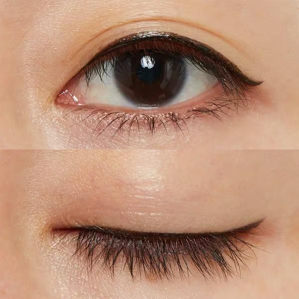 Rose of Versailles Lady Oscar Liquid Eyeliner Jet Black