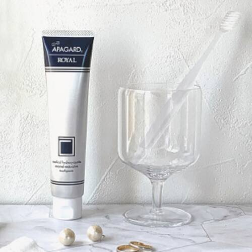 Sangi Apagard Royal Anticaries Restorative Toothpaste 40g