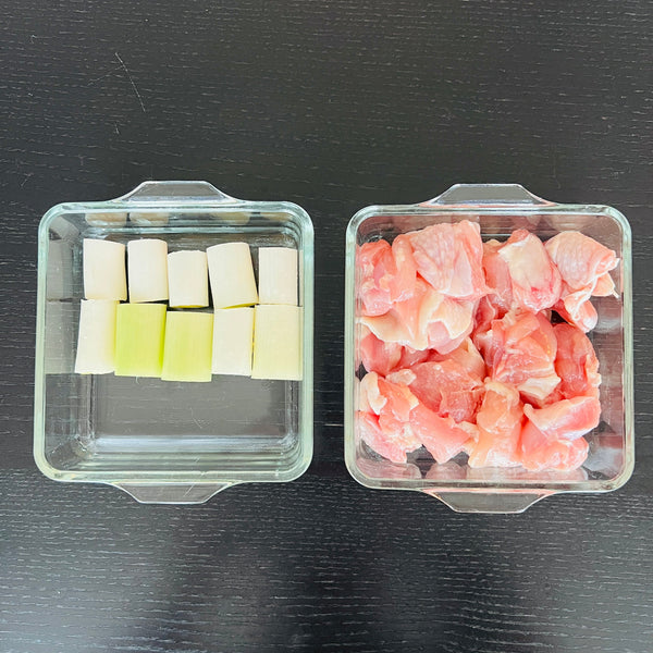 Cutting the Chicken & Green Onion Into Bite-Size Pieces